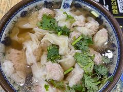 -老谢野馄饨(延安路店)