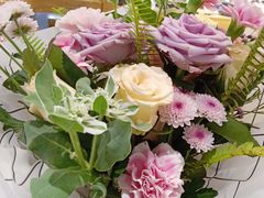 -谷莠子花艺·气球派对·绿植造景·花艺沙龙(金光华广场店)