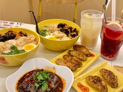-谭仔米线(皇庭广场店)