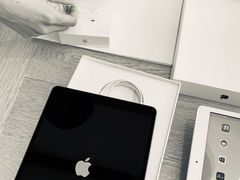 -Apple零售店(新街口店)
