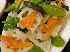 荷兰豆炝藕片-张包铺(关东古巷店)