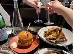 -LESCEDARS Brasserie Bistro香柏树
