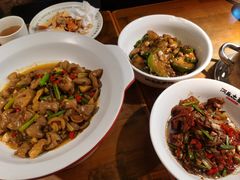 -洞庭土菜小炒馆(易发广场店)