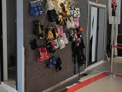 -越·健身工作室(华尔兹广场写字楼B栋店)