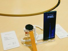 -华为授权体验店(中山公园来福士)