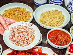 -裕兴记•蟹黄面馆(人民广场店)