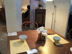 -来龙里 精致 东南亚餐室(万象城店)