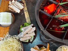 -正南齊北重庆老火锅(光华村直营店)