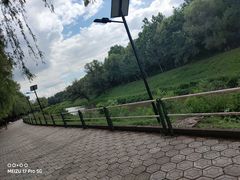 -黛秀湖公园