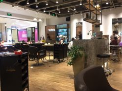 -Mentor Hair Salon