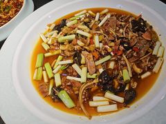 -万重锦·人文川菜馆(骡马市店)