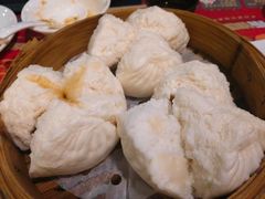蜜汁叉烧包-点都德(北京路贰店)