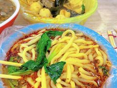 -老邮差酸辣粉麻辣烫(步行街店)