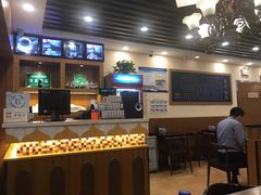 -陇兴楼兰州拉面(西安咸阳国际机场店)