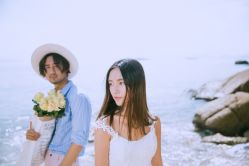 俏皮可爱-巴黎婚纱摄影工作室