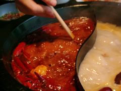 -九牧鱻·渝老鬼重庆火锅(人民路店)
