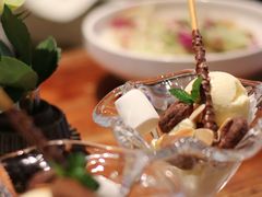 香草冰激凌-1886德国汽车餐厅(外滩十六铺码头店)