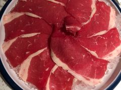 -三人行骨头王火锅(长寿店)