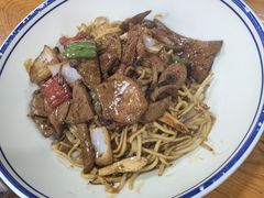 -何太太馄饨面铺(大浒东苑店)