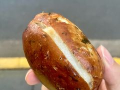 福建小鱼干碱水-WHEN PIGS FLY当猪飞
