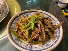 -都江堰石锅鱼