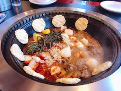 -田家大院东北农家菜铁锅炖(西安总店)