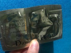 -Dior迪奥(上海世茂广场店)