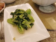 -鸿一饭店(隐秀路店)