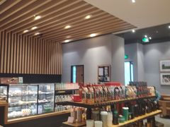 -星巴克(广州百信广场东区店)