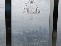-平安金融中心云际观光层