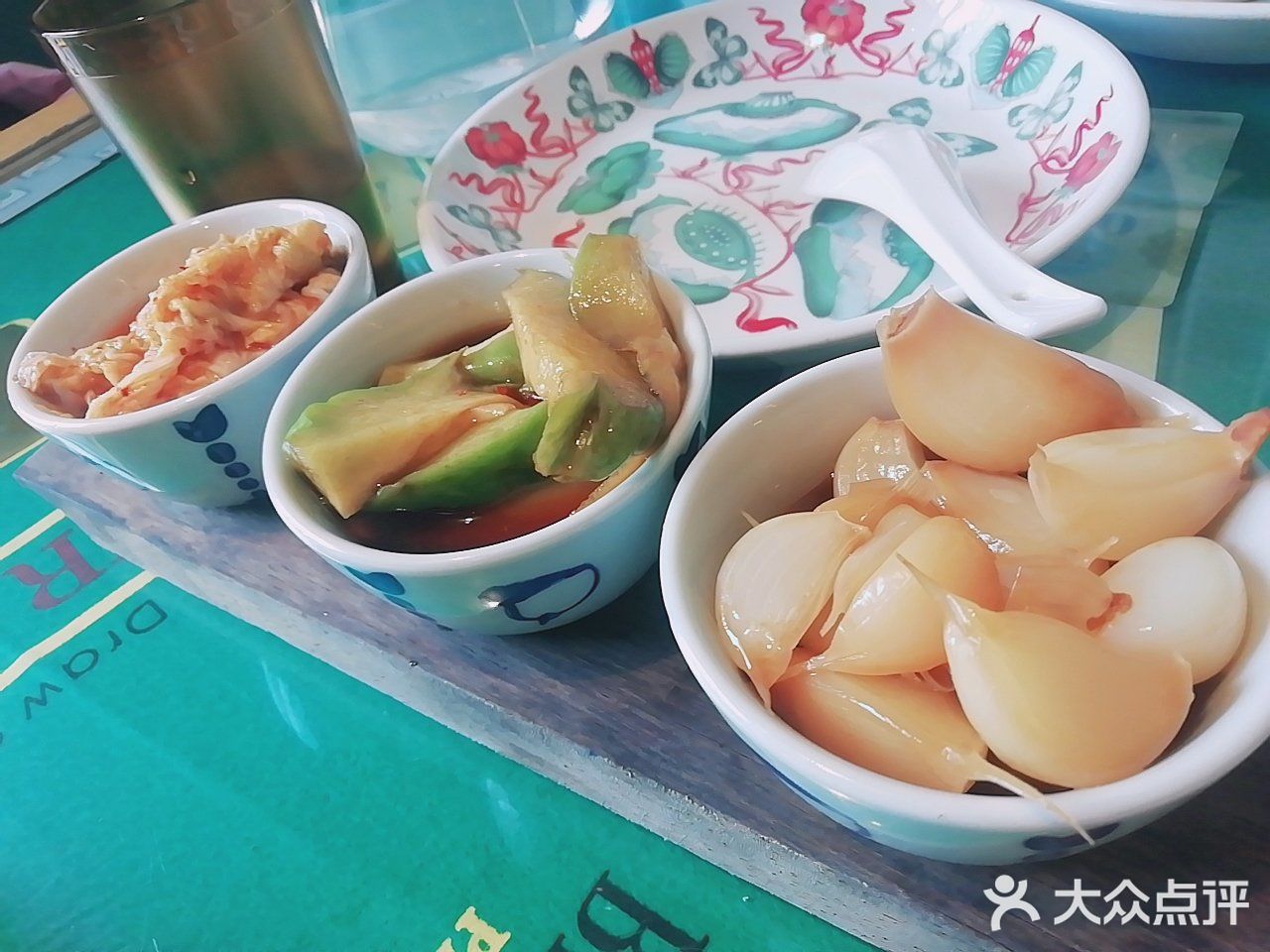 乘有空赶紧来品尝无锡鸡粥 湖滨商业街，那里在修路