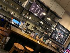 -星巴克(深圳宝安泰华店)