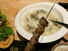 只撒盐的羊肉串-蒙料·手把肉(望京店)