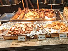 -金滏山烤肉·海鲜·火锅自助餐厅(襄阳万达店)