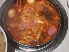 -三清洞摩西韩式年糕火锅(威高广场店)