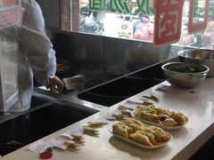 -小姜锅贴(凤凰街店)
