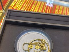 -恒一珠宝·回收黄金钻石奢侈品(灵岩南路店)