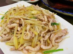 土豆肉丝-洪霞餐馆