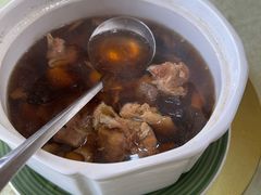 -八景休閒山莊  廣東十大名山莊