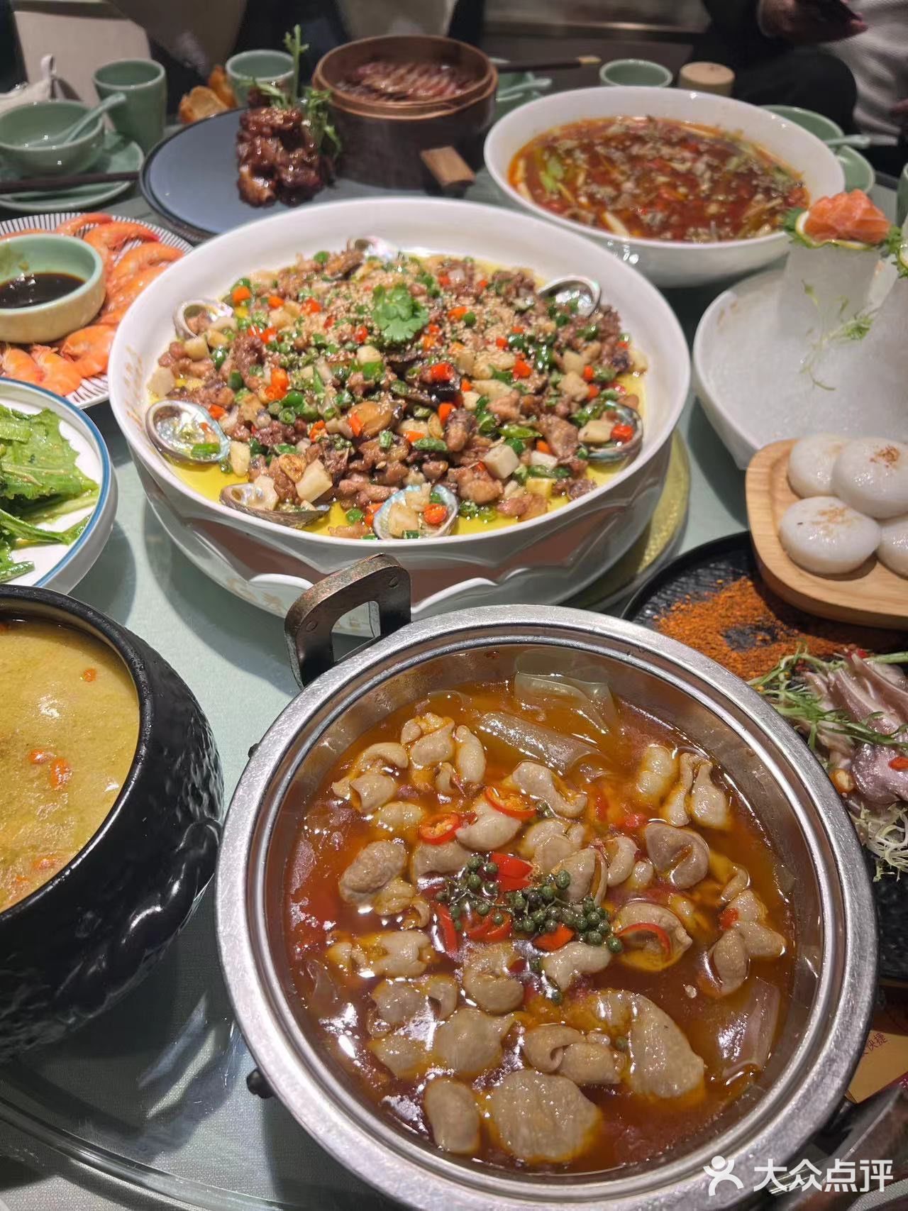 🔥 美食专场：秦阿哥教你舌尖上的江湖菜！🍽️ 