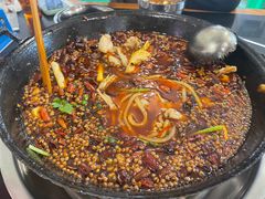 -鸿顺老铁锅美蛙鱼府(解放碑店)
