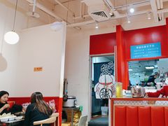 -鸡遇虾煲干锅火锅(小寨金莎店)