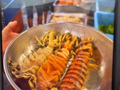 -大树下海鲜饭店