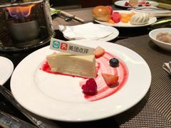 -大中华希尔顿酒店-念自助餐·嗨啤·小龙虾