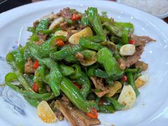 -湖南人家湘菜馆(镇江路店)