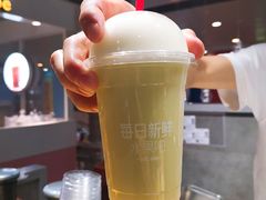 番石榴雪梨汁-每日新鲜水果吧(南京东路店)
