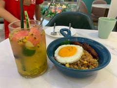 -丽莎沙拉轻食餐厅(国贸店)