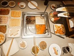 -海底捞火锅(银泰中心店)