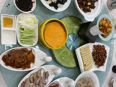 -大鸭梨烤鸭店(金顶街店)