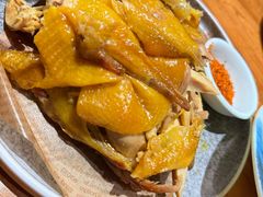 -头上红煨盐鸡乡村食府